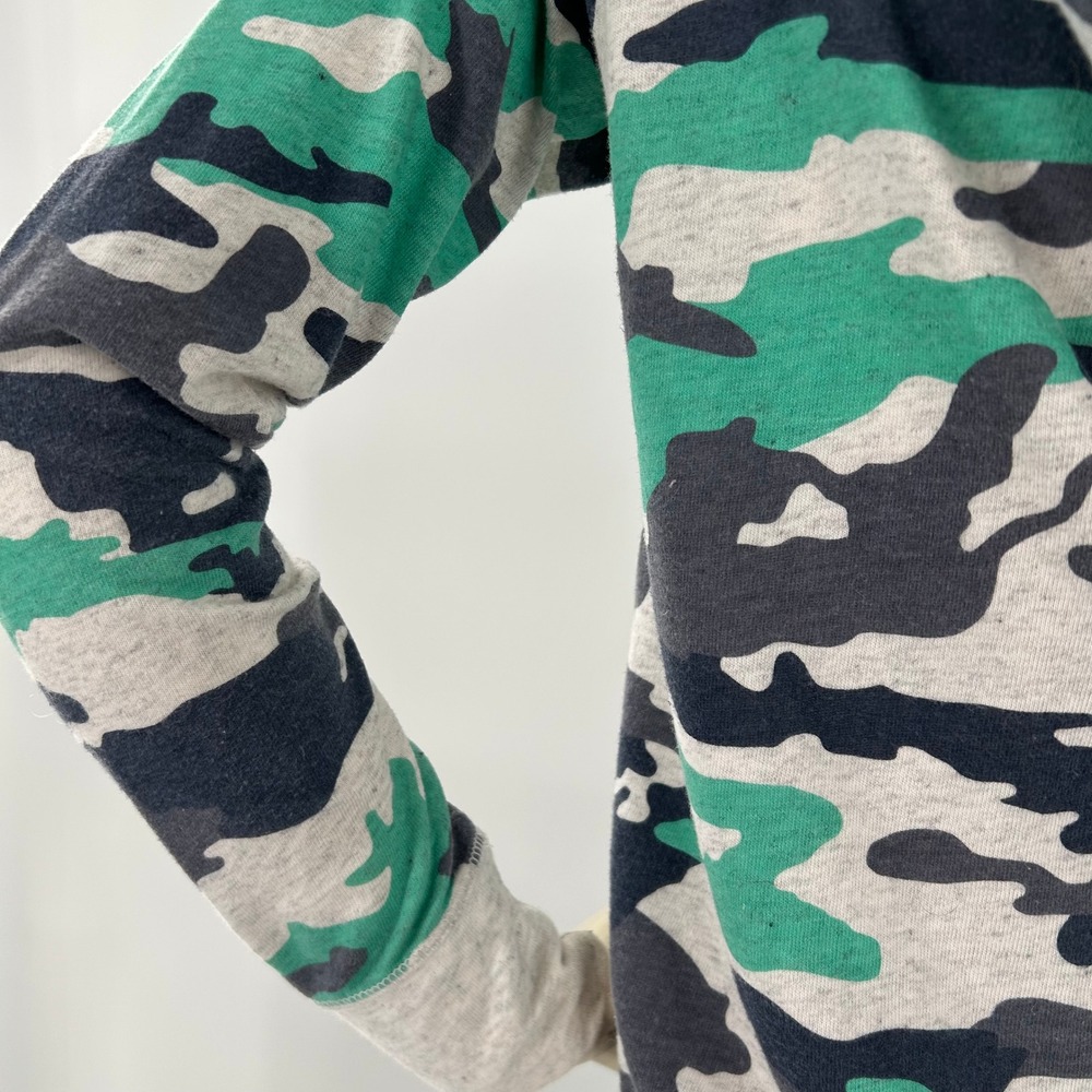 Nike‎ Women's Camo Zip Up Hoodie Small Green Black Gray Casual Athleisure - Picture 8 of 8